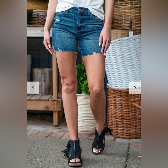 Judy Blue Pants - Judy Blue High Rise Distressed Cutoff Denim Shorts 3X Stretch